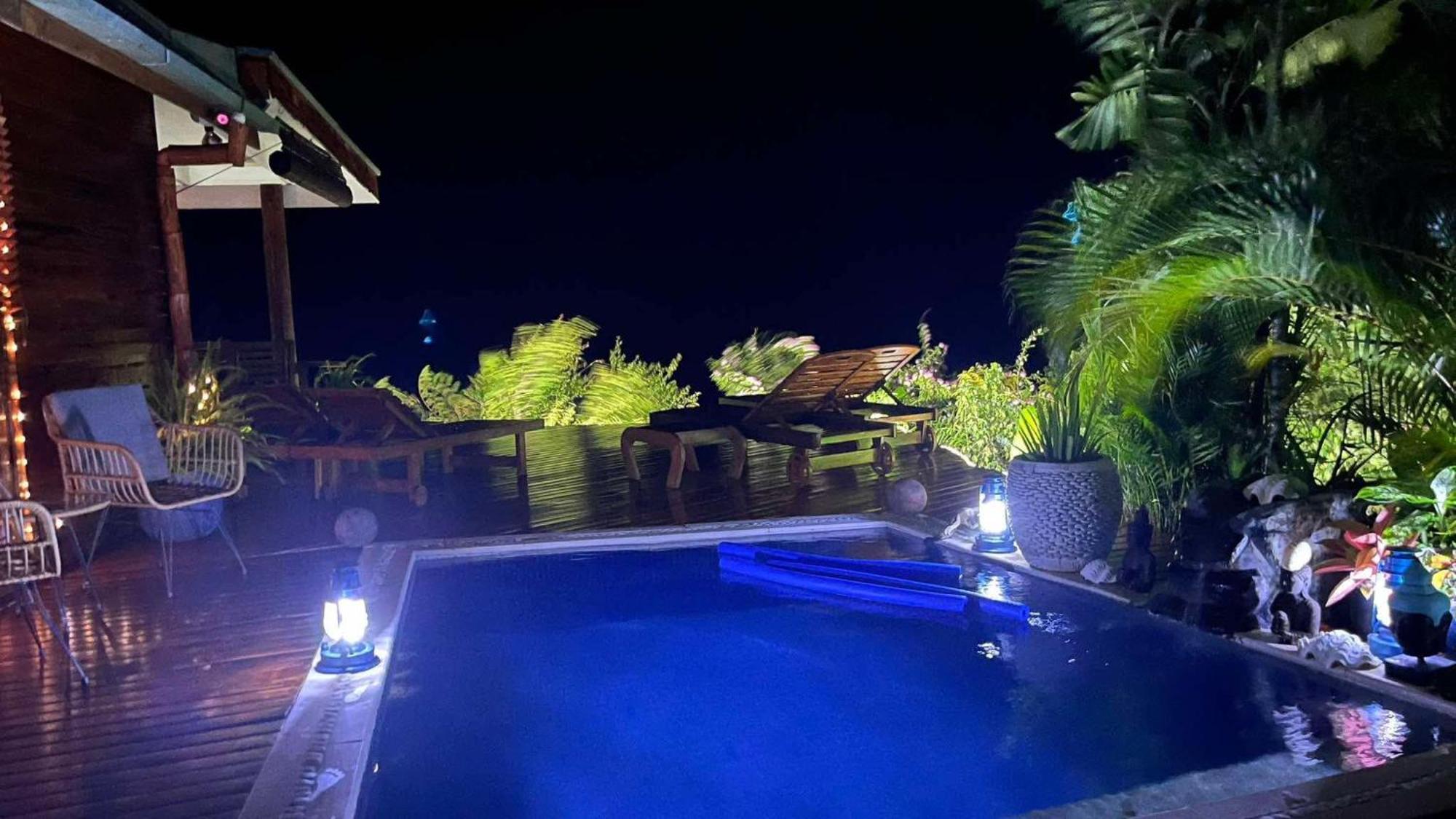 Naveria Heights Lodge Savusavu Exterior foto
